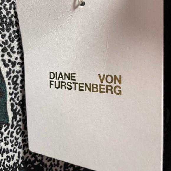 NWT Diane Von Furstenberg Faux Fur Trench Vest in Hunter Green Size Small - Picture 4 of 9